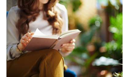 VASARA SU KNYGA: LEISKITĖS Į LITERATŪROS PASAULĮ SU STILINGA...